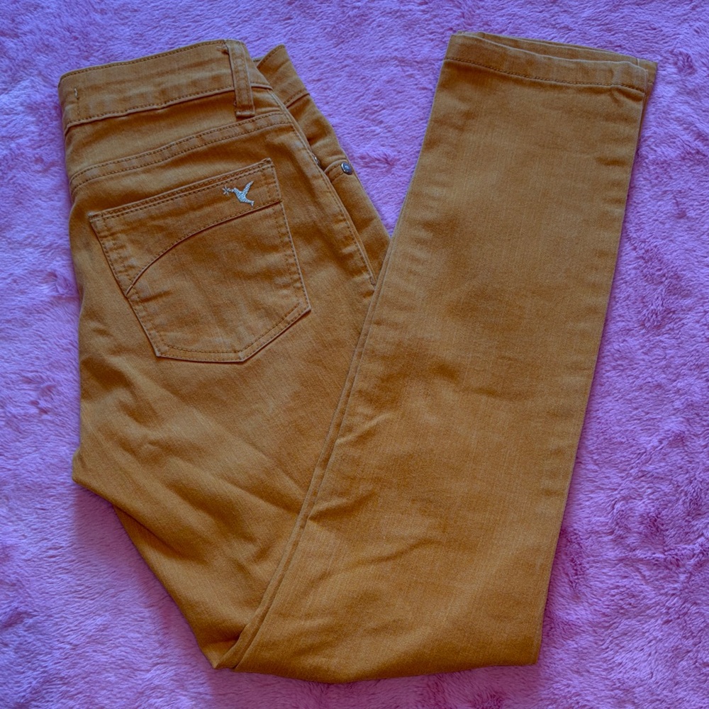 Beija flor Made in Brazil Stylish Camel Skinny Jeans for Women